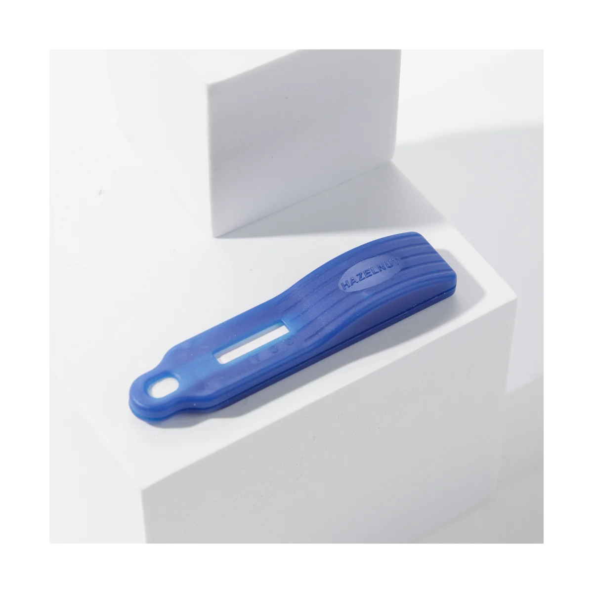 Reveal®3-D for Hazelnut